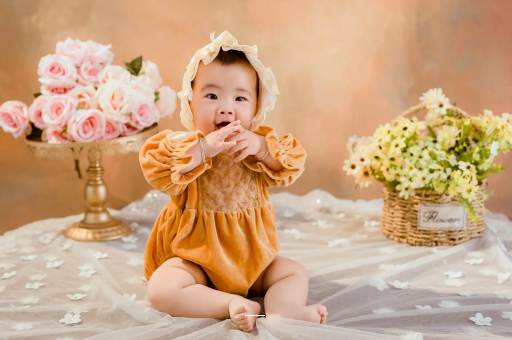 吐鲁番六个月宝宝的发育标准 吐鲁番六个月宝宝的发育标准